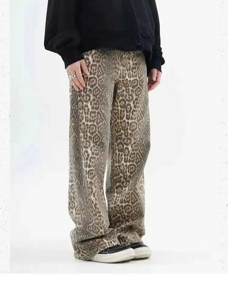 Baggy leopard