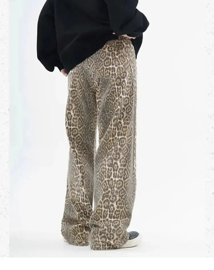 Baggy leopard