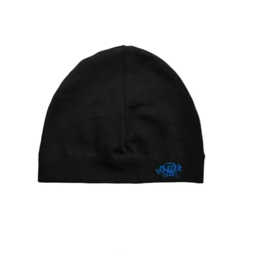 Bonnet central cee