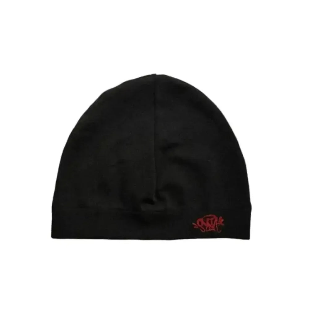 Bonnet central cee
