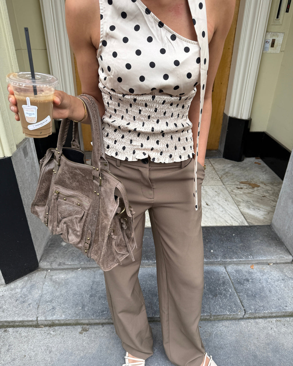 It girl bag taupe