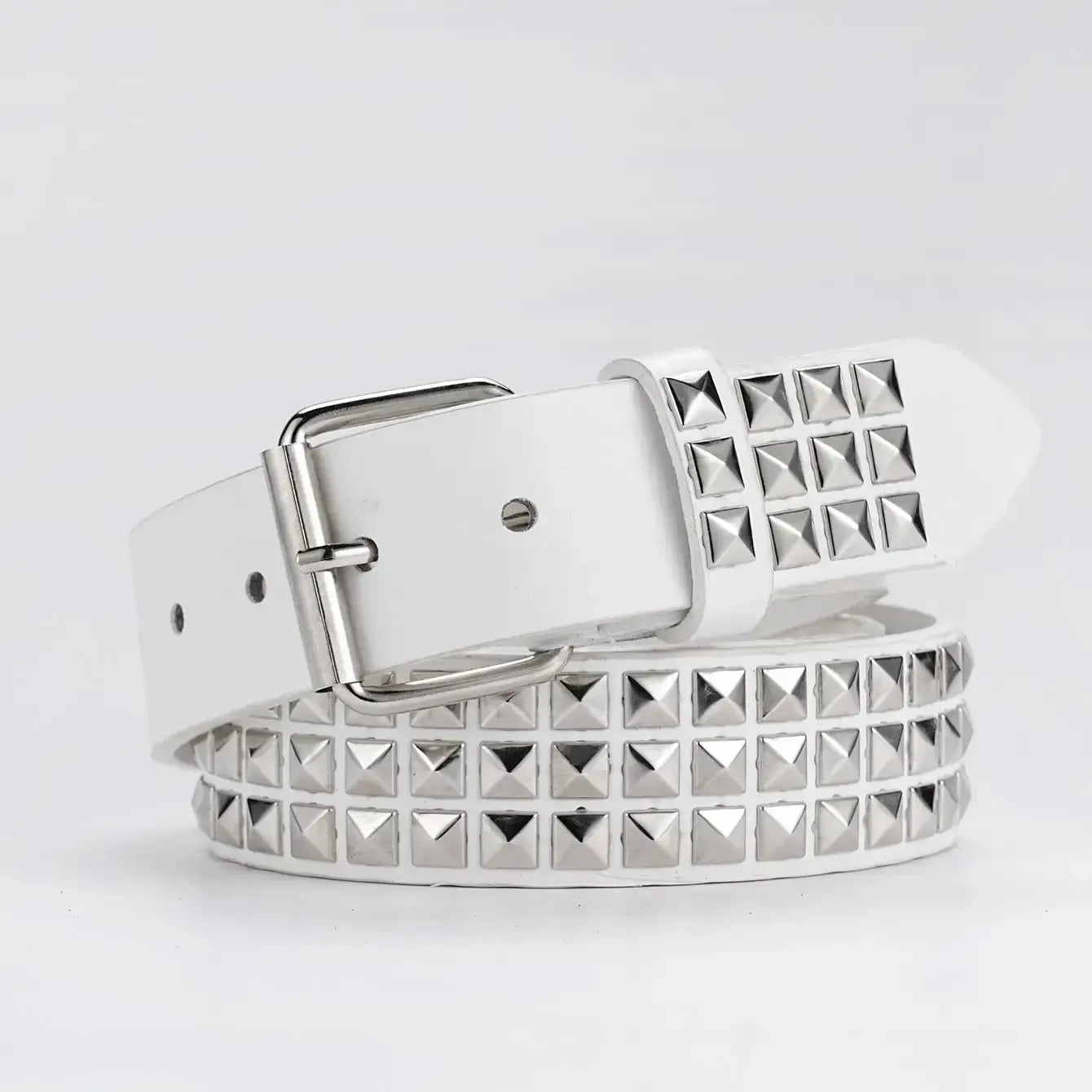 Ceinture cloutée pyramide