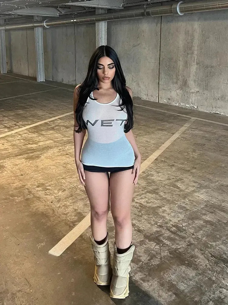 Crop top wet