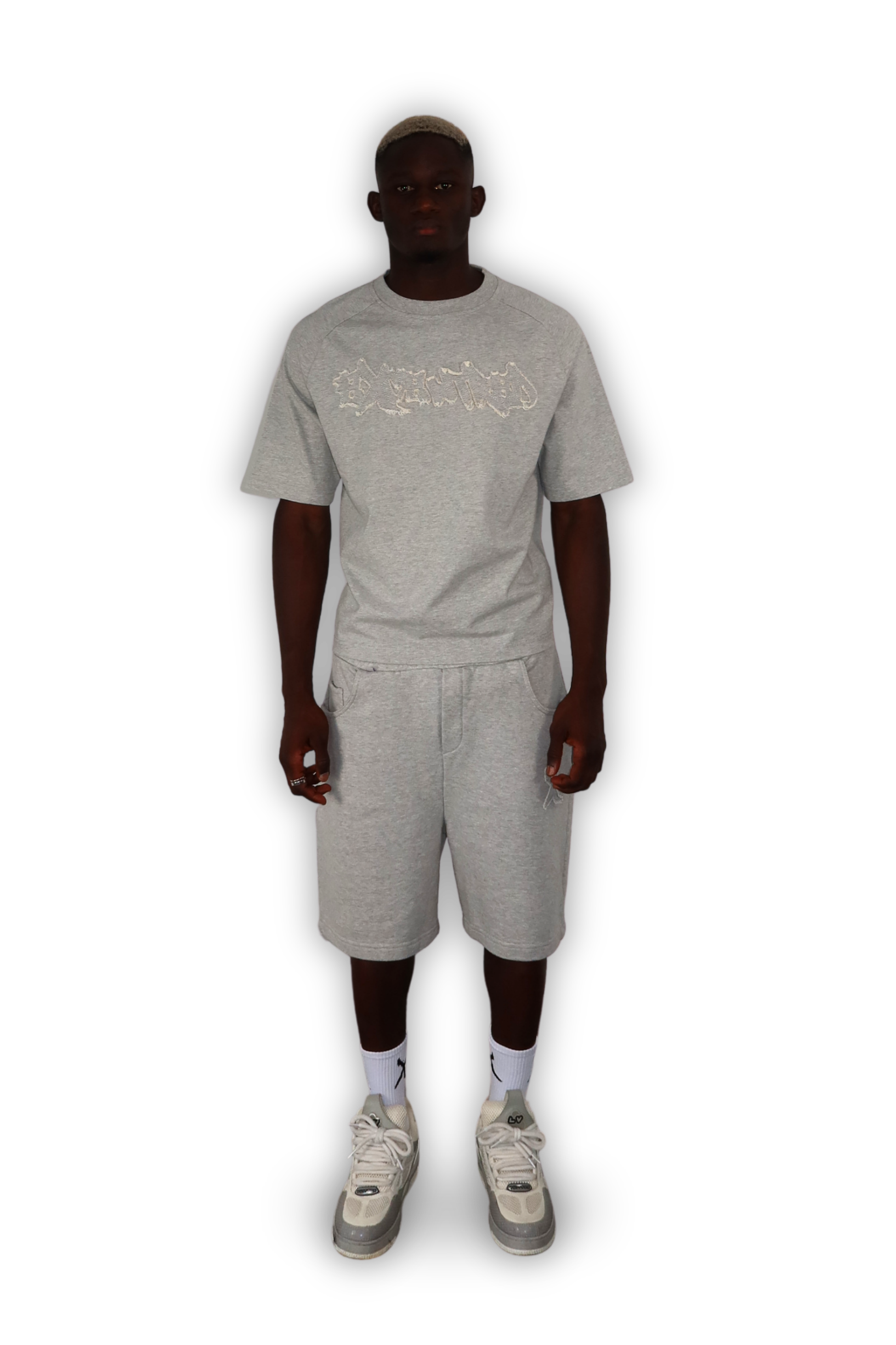DISTRESSED SHORTS SMOKE GREY