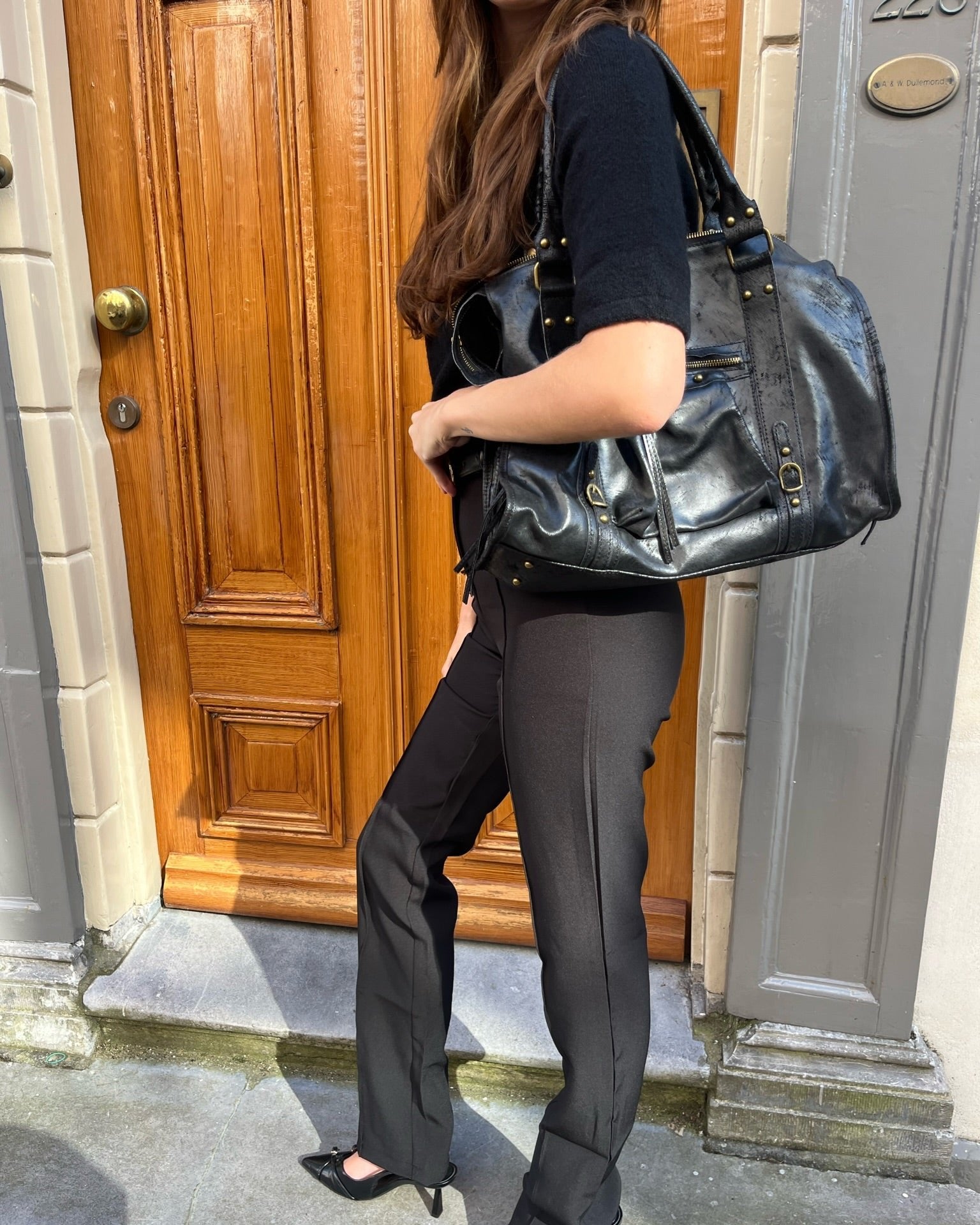 It girl bag black