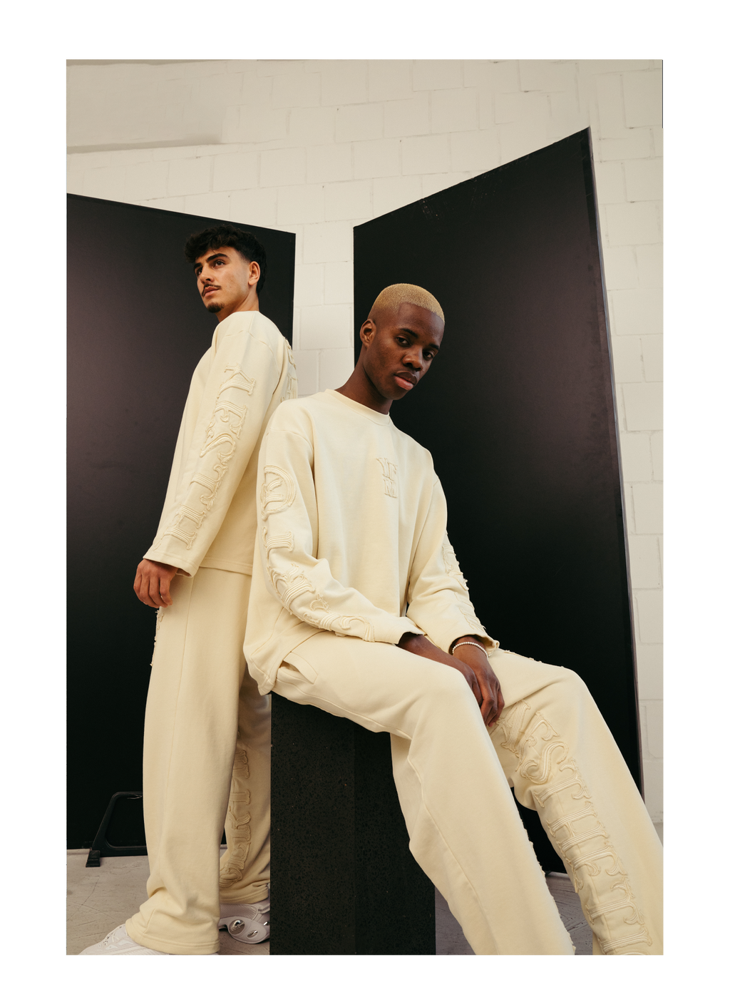 C/A JOGGER CREAM